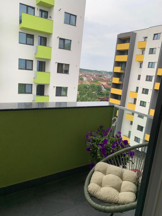 Black&White Suites Craiova Exterior photo